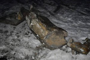 В Запорожье пал еще один Ленин. Фото изувеченного памятника 