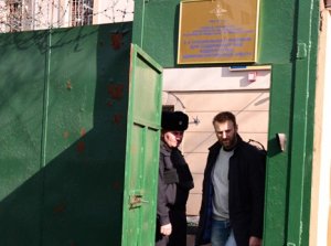 На свободе Навальный прокомментировал убийство Бориса Немцова