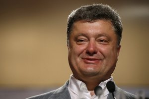Семейство Порошенко продает ВСУ внедорожники