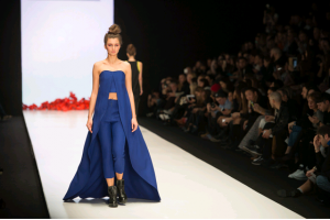 Кети Топурия дебютировала в качестве дизайнера на Неделе моды в Москве