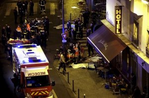 Семейная пара из России чудом избежала смерти в страшном теракте в Париже