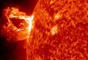 Ученые уверены: супервспышка на Солнце разрушит Землю