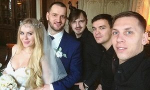 Экс-участники «Дома-2» Алексей Самсонов и Юлия Щаулина отпраздновали свадьб ...