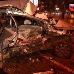 В столкновении трех авто на юго-западе Москвы погибли два человека