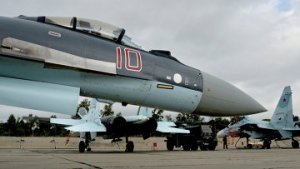 Россия начнет испытывать новые истребители Су-35С на боевиках Сирии