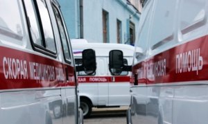 На юге Москвы пьяный водитель иномарки сбил девушку на тротуаре