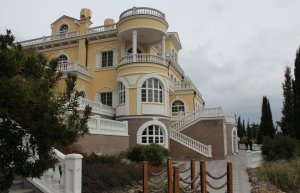Теневые отели в Крыму обяжут заставят выйти из «сумрака» и заплатить налоги