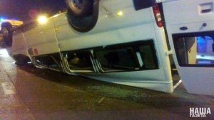 Под Симферополем в столкновении с микроавтобусом один погибший и пятеро пострадавших