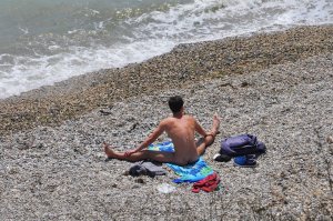 Оставь одежду всяк сюда входящий – о нудистских пляжах Крыма