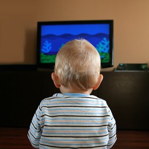 В Ялте годовалого малыша раздавило телевизором
