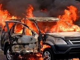 На границе Крыма с Украиной сгорели две машины