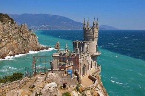 Три города Крыма включены в Топ-10 самых популярных курортов РФ