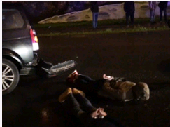На северо-западе Москвы Land Rover протаранил в столб, погибла девушка