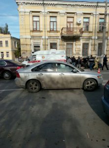 В Симферополе джип протаранил иномарку, насмерть разбился отец 9 детей