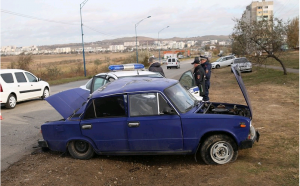В Керчи машина полиции протаранила ВАЗ, есть пострадавшие