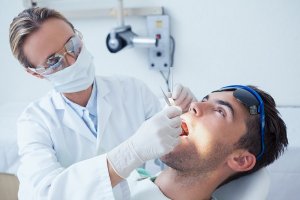 Стоматологи предлагают скидки для лечения зубов в январе