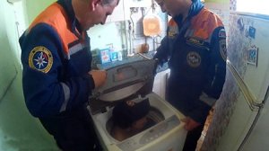 В Евпатории мальчик застрял в стиральной машинке