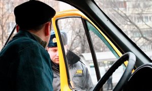 Крымские власти будут отбирать транспорт у нелегальных перевозчиков