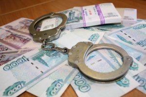Сотрудники крымской таможни подозреваются в получении взятки