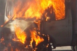 В центре Симферополя горел автобус