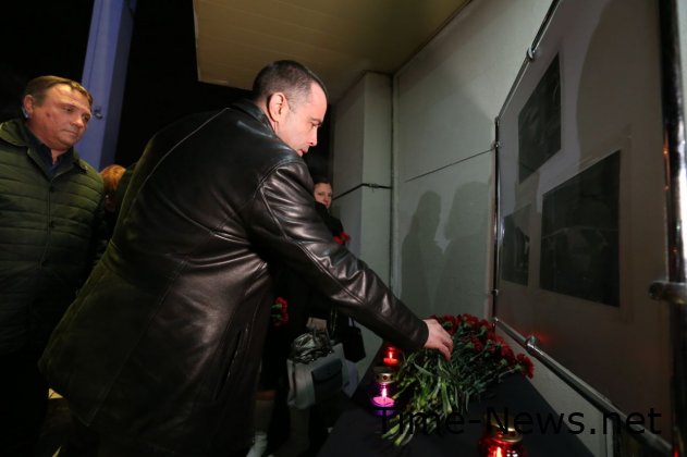 В Крыму почтили память погибших при крушении Ан-148