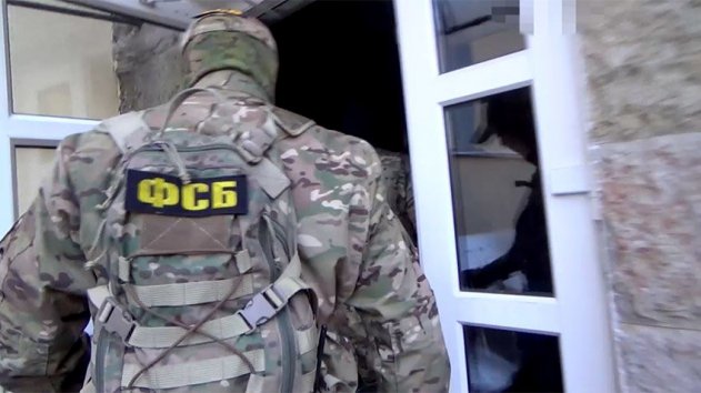 ФСБ проверила активистку Украинского культурного театра в Крыму на причастность к «Правому сектору»