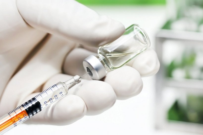 Австралия приостановила вакцинацию AstraZeneca