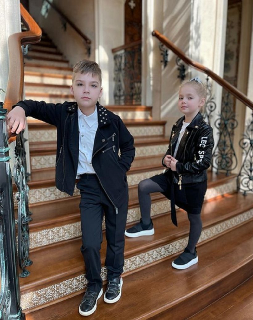 Фото подросших детей Галкина и Пугачевой покорили сеть 