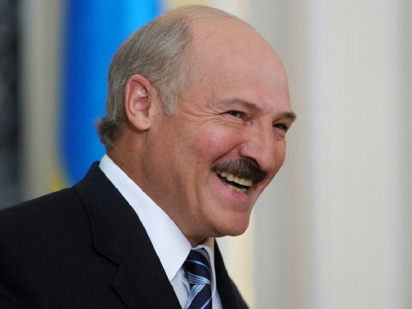 Президента Беларуси пригласили посетить Крым
