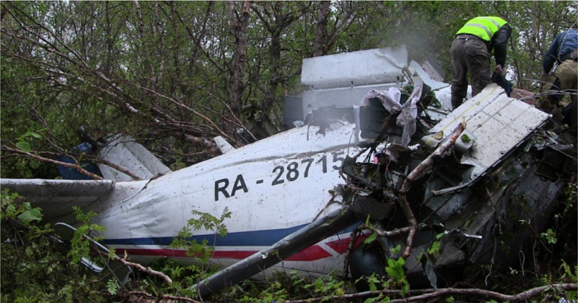 Пилоты аварийного самолета на Ямале выжили
