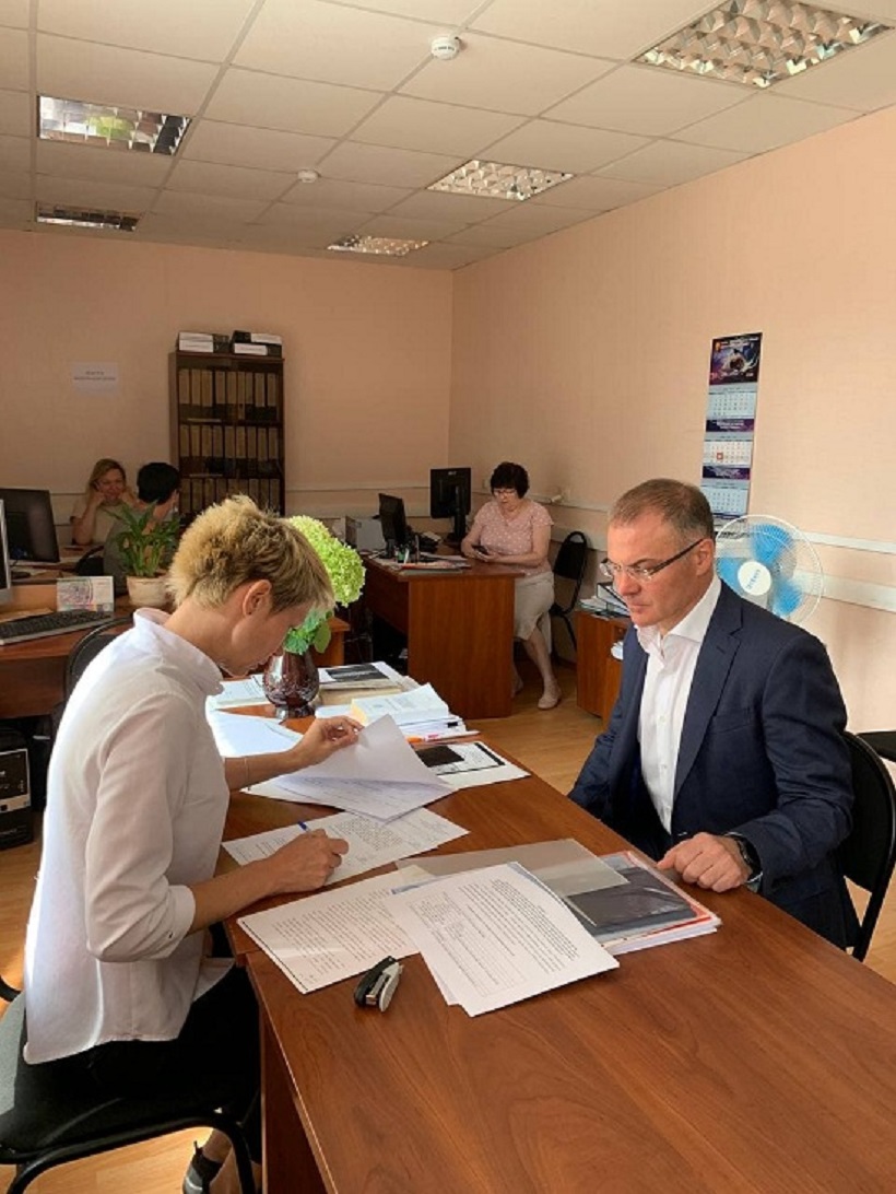 Кандидатом в депутаты Госдумы РФ по 126 округу в Московской области стал Ал ...