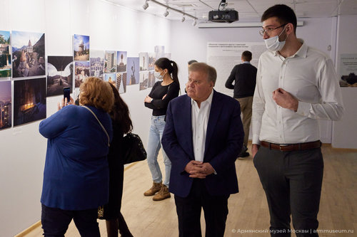 Фотовыставка Арсения Котова «Архитектура Армении: Советское наследие» открылась в Москве
