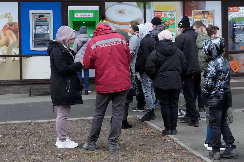 Крымские банки работают стабильно. Платежная система исправна