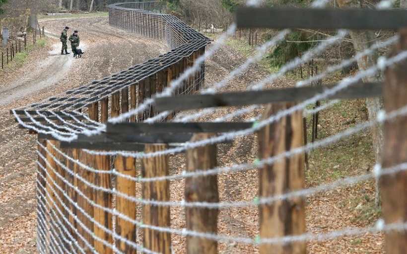 Финляндия построит стену на границе с Россией
