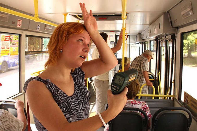Кондиционеры не работают: петербуржцы вынуждены «вариться» в новых автобусах от Смольного