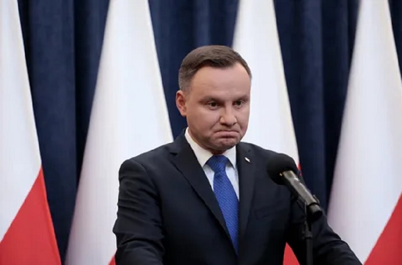 Президент Польши Дуда прокомментировал звонок Меркель Путину по «Северному потоку-2»