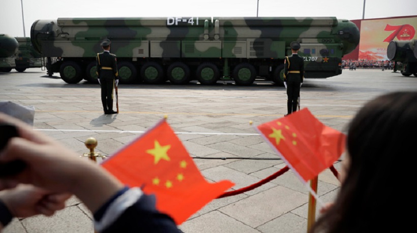 Китайские военные не ответили на попытки США выйти на связь