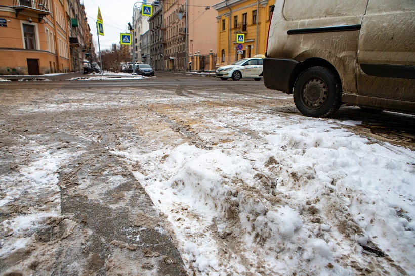 Снегопад снова накроет Петербург. Горожане в ожидании коммунального коллапса