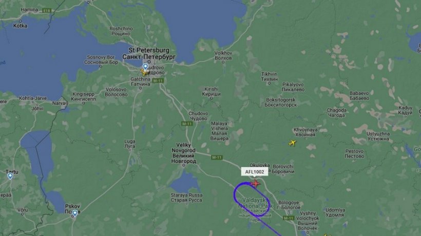 В Петербурге закрыли воздушное пространство из-за неопознанного объекта