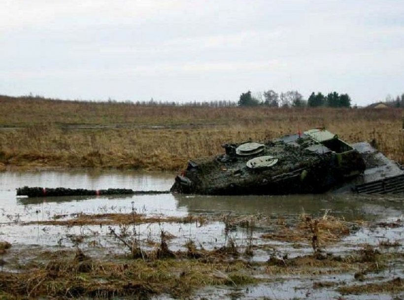 Первый немецкий Leopard утоплен в болоте под Херсоном
