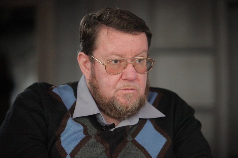 Владимир Соловьев лично объявил об увольнении Сатановского за оскорбление З ...