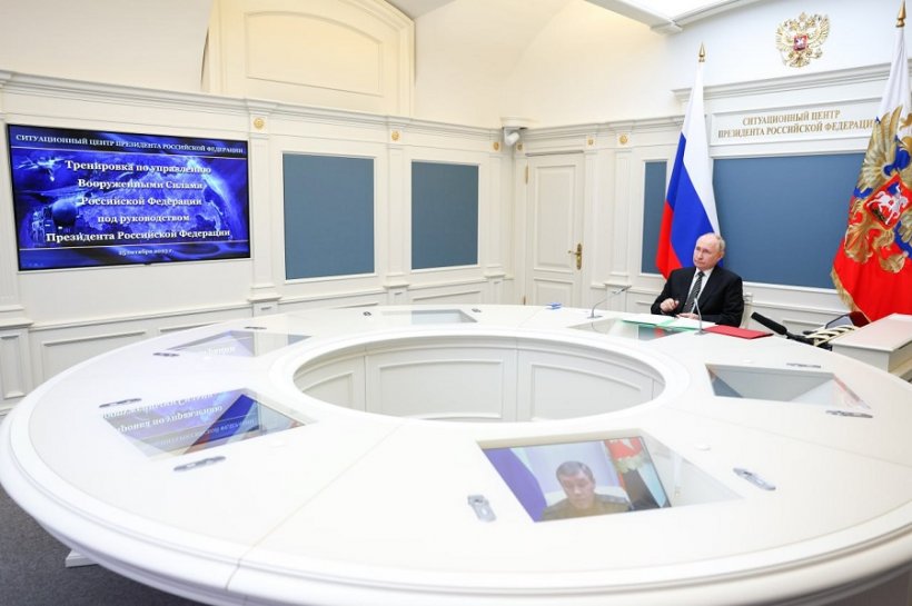 Сенсации в Телеграм о состоянии здоровья Путина: остановка сердца, президент-двойник и срочное заявление Кремля
