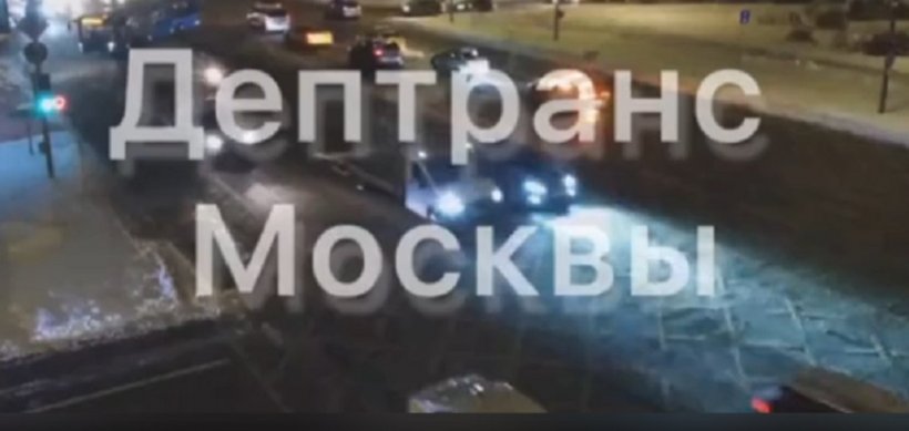 Взрыв такси на Волгоградском проспекте: в сети обсуждают спасение водителя  ...