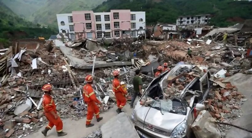 Сильное землетрясение в Китае: более 116 человек погибли, свыше 400 ранены