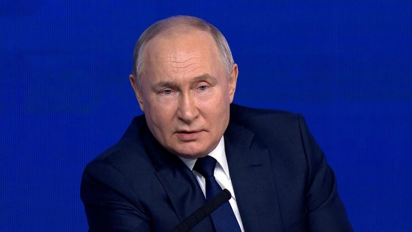 Демилитаризованная зона: Путин планирует обезопасить территорию России от обстрелов ВСУ. Что предлагает президент