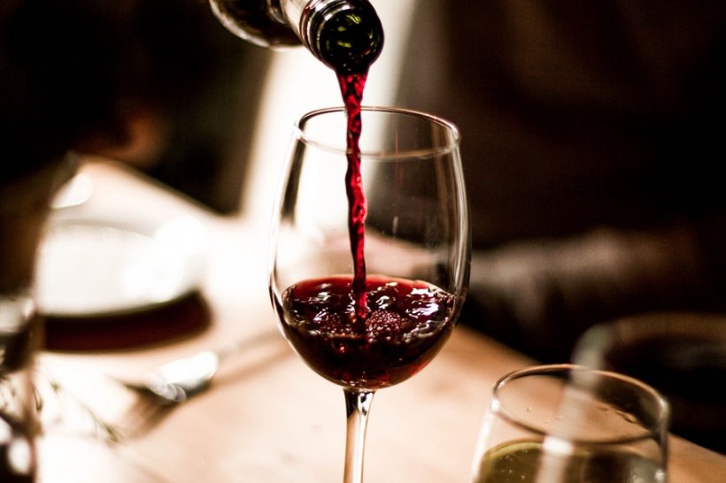 Краснодарские и крымские вина могут подорожать на 30% в 2024 году из-за нов ...