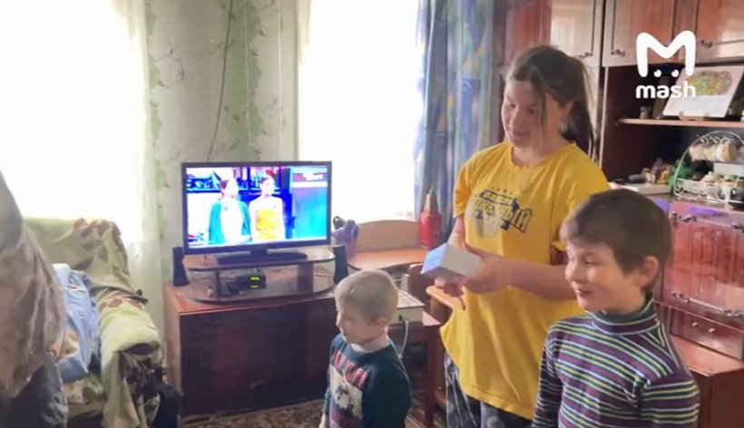 Семья из Лисичанска спасала детей и скрывалась от ВСУ месяц, пока не пришли российские войска. Украинские военные угрожали беглецам казнью