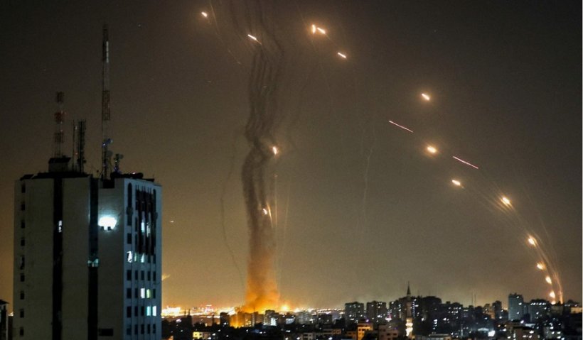 Иран ударил по Израилю более 300 ракетами и БПЛА за ночь. Стороны готовы к эскалации