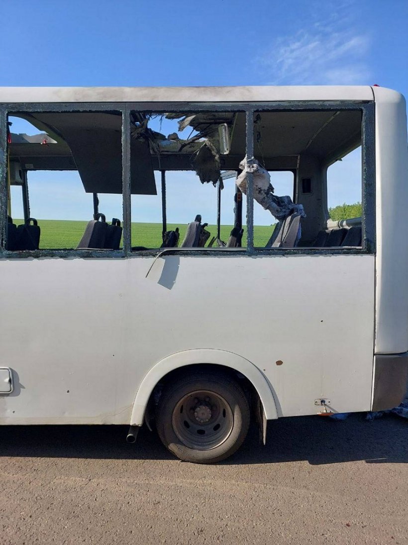 ВСУ атаковали автобус и автомобиль в Борисовском районе Белгородской области. Есть погибшие 