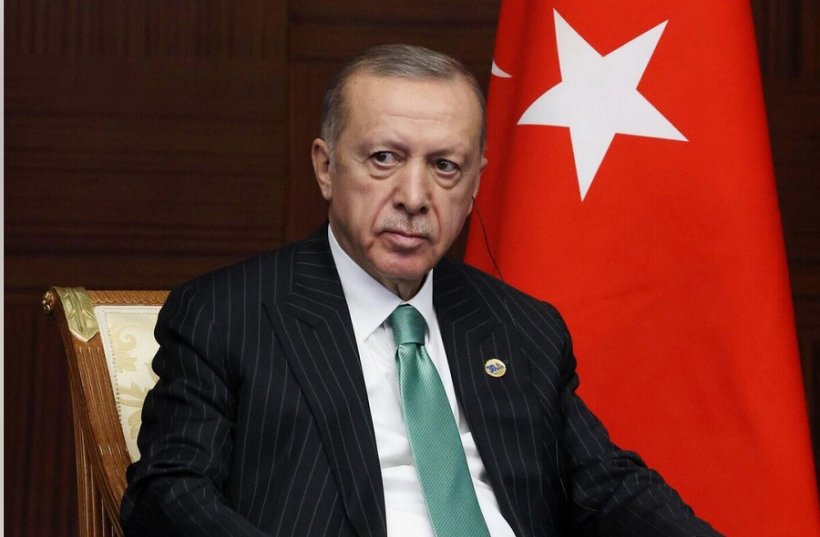 Эрдоган созвал экстренное заседание с главами разведки и Минюста после предупреждения Бахчели о возможном государственном перевороте
